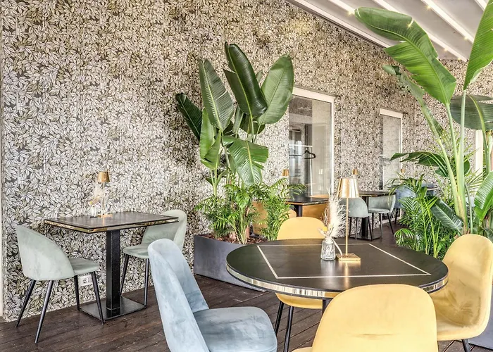 La Griffe Hotel 4*