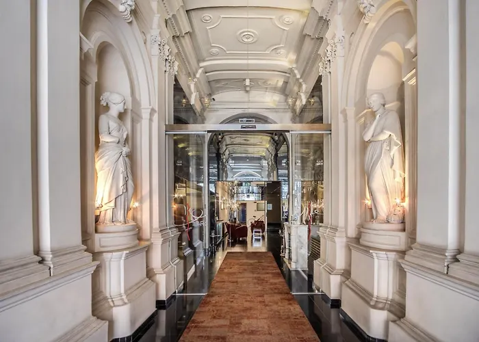 Hotel La Griffe 4*